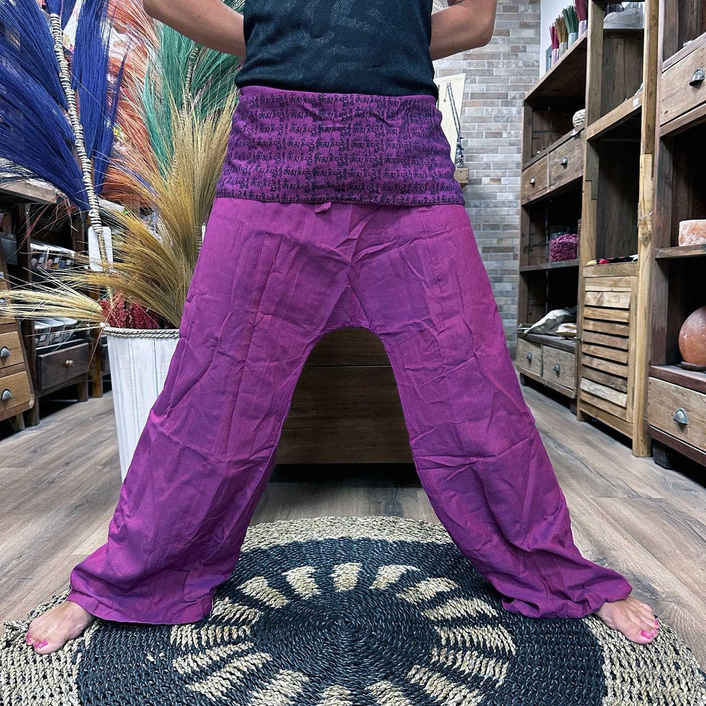 Lila Yoga- und Festivalhose - Thai Fisherman Mandala Mantra