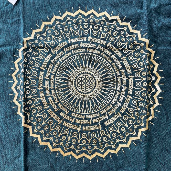 T-Shirt (XL) Stone Washed - Mandala - Grün