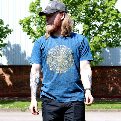T-Shirt (L) Stone Washed - Mandala - Blau