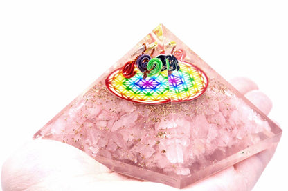 Orgonit Pyramide 70mm - Rosenquarz Regenbogen Blume des Lebens