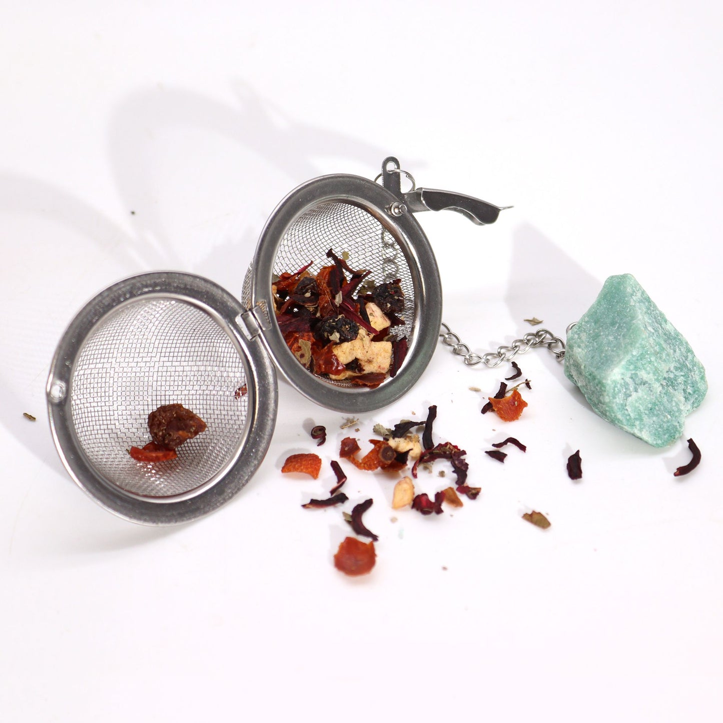 Teesieb mit Amethyst-Cluster