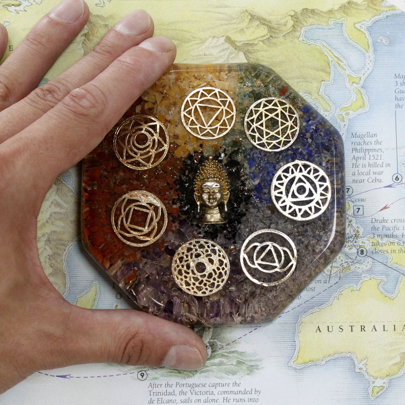 Orgonit-Schreibtisch-Zierobjekt „Buddha Chakra“ (Groß)