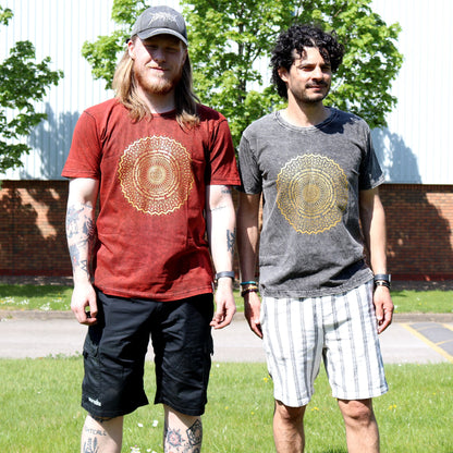 T-Shirt (XL) Stone Washed - Mandala - Maroon