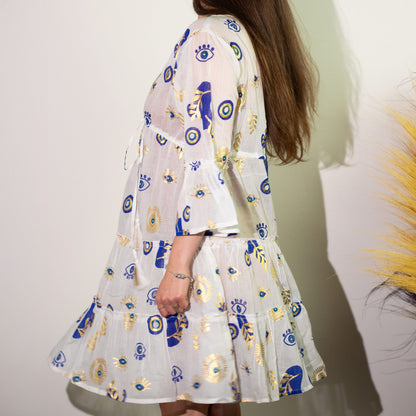 (ML) Nomad Sari On the Med Kleid - Weiß, Blau & Gold mit Bösem Blick Design