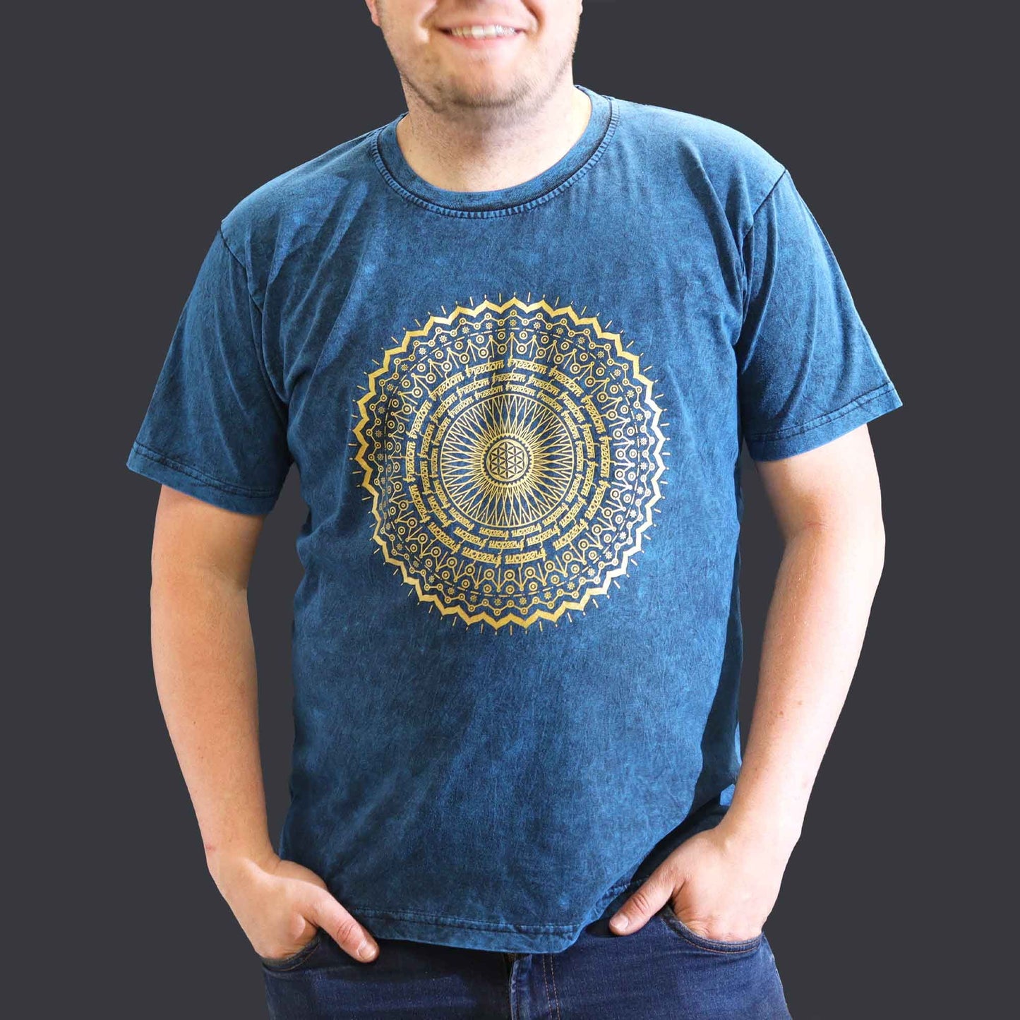T-Shirt (XL) Stone Washed - Mandala - Blau